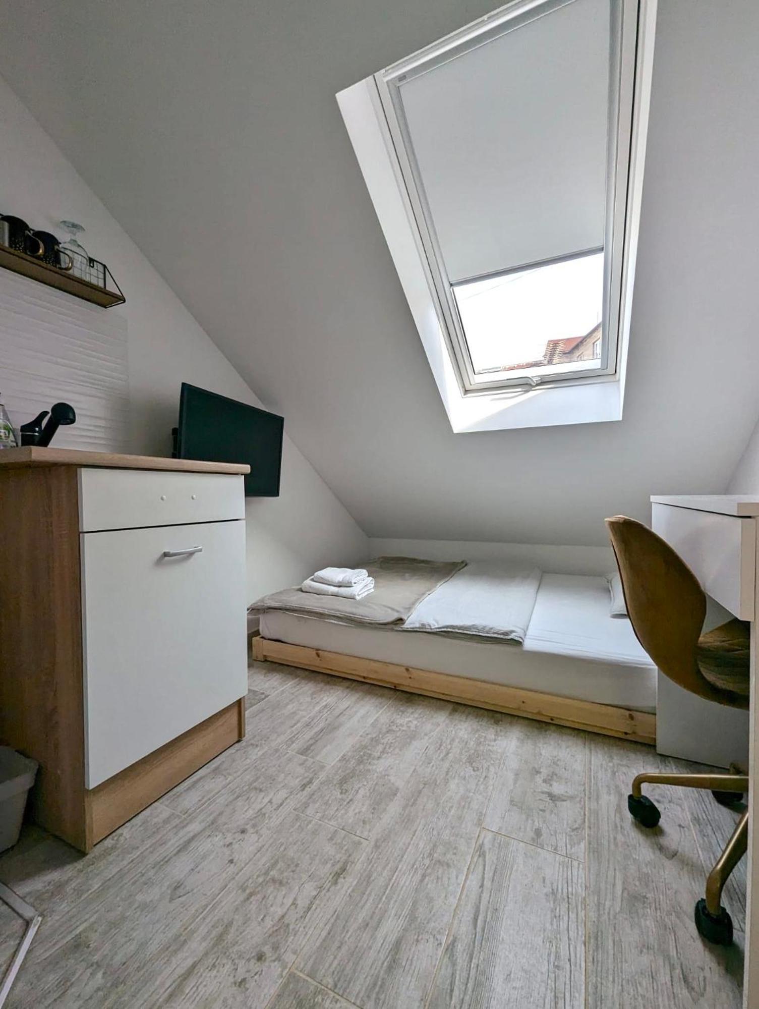 Miniscule Urban Tent ซาเกร็บ ภายนอก รูปภาพ